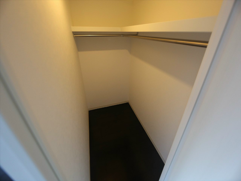 収納　ウォークインクローゼット付（収納充実してます）