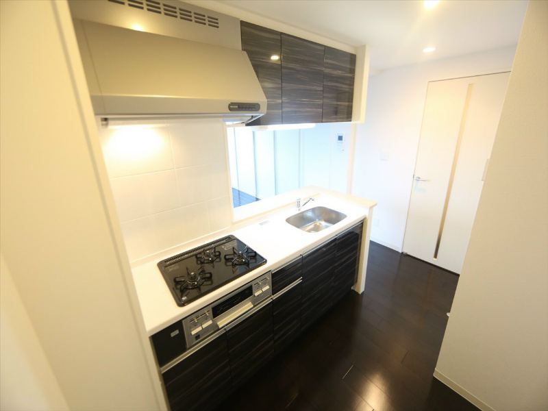 キッチン　カウンターキッチン　3口ガスコンロ　グリル付