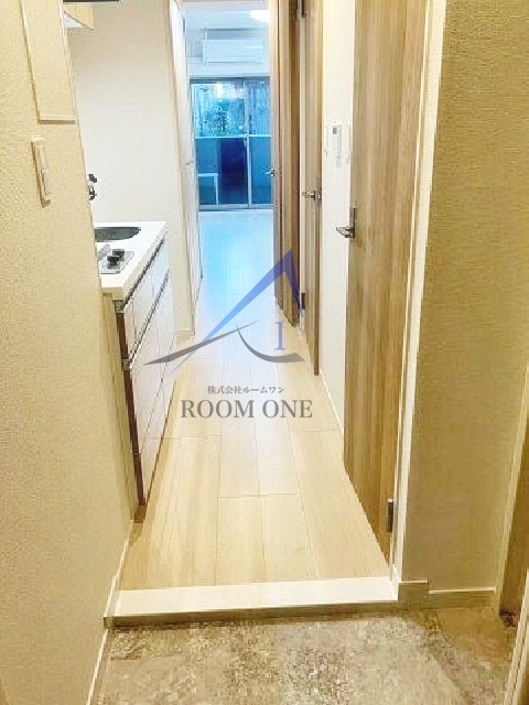 玄関　玄関です。