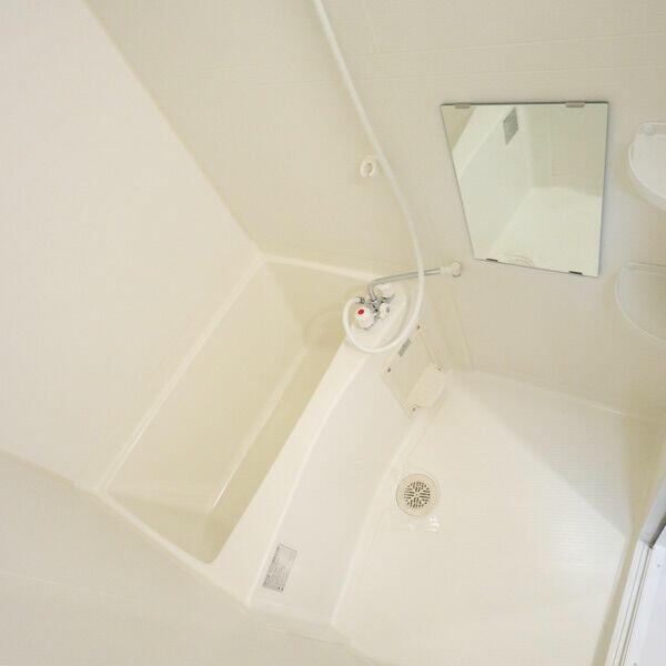 バス・シャワールーム　?