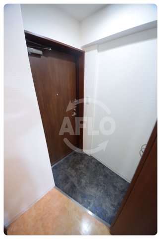 玄関　ラルテ天王寺　玄関