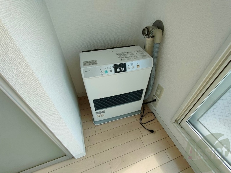 その他設備　灯油暖房です。札幌の寒い冬もこれで大丈夫！