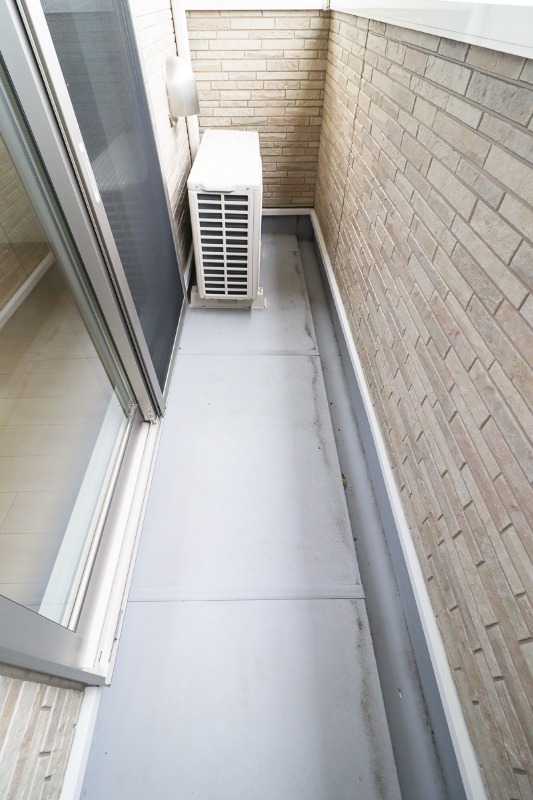 バルコニー　図面と現状に相違がある場合には現状を優先