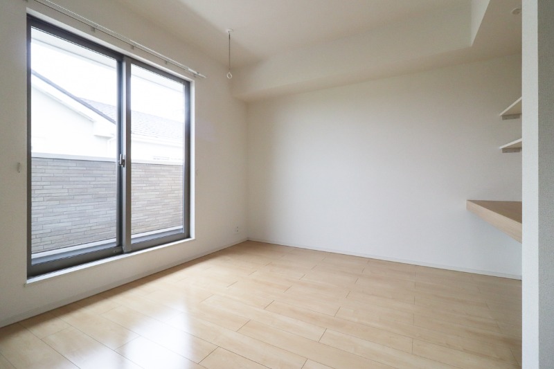 居室・リビング　図面と現状に相違がある場合には現状を優先