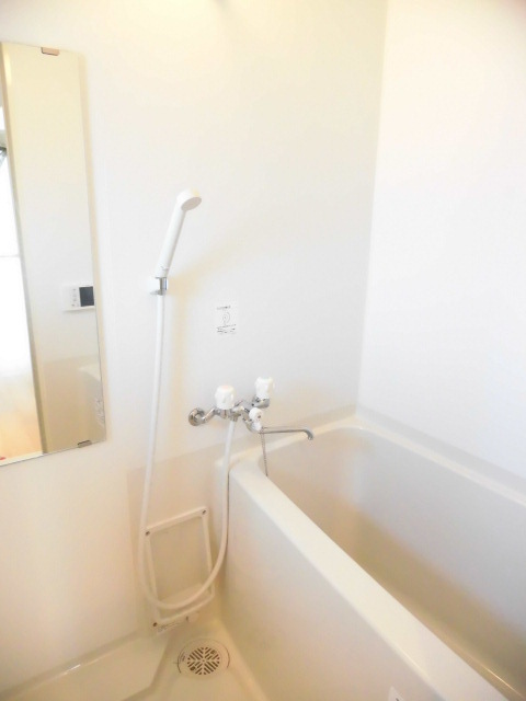 バス・シャワールーム　追焚機能付きのバスルーム