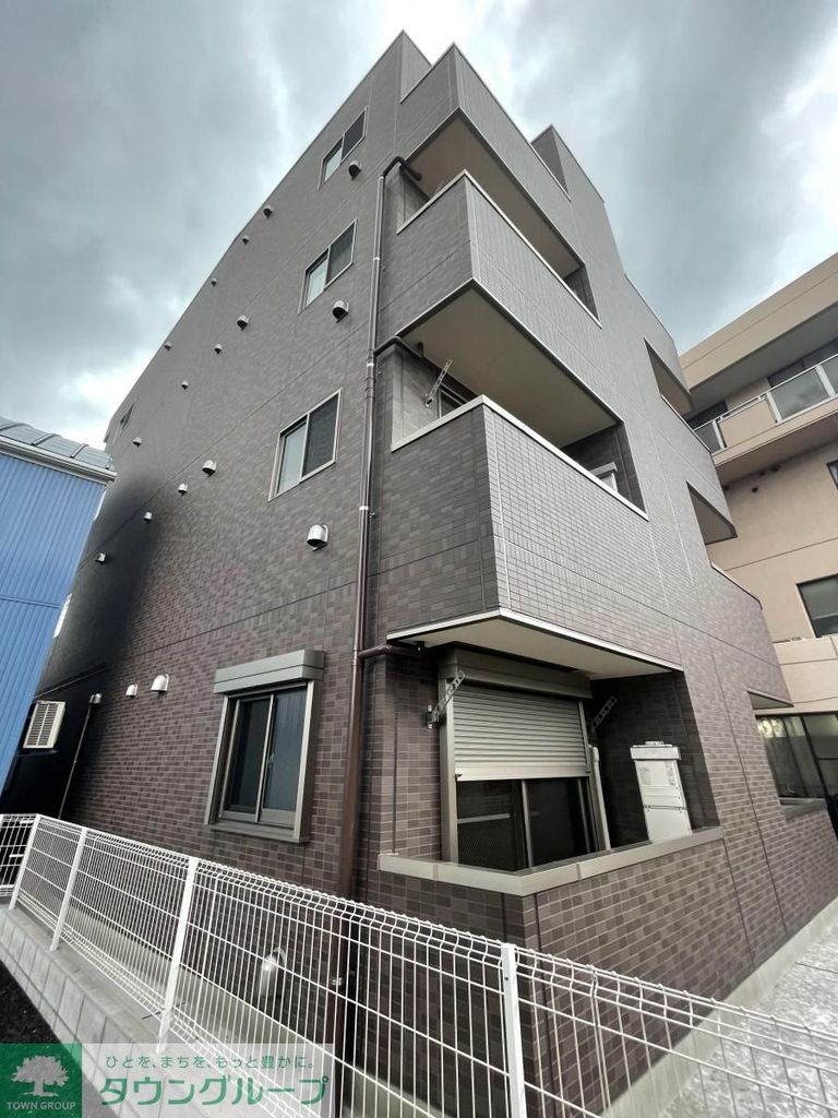 建物外観　お部屋探しはタウンハウジング稲毛店まで！ＴＥＬ：043-…