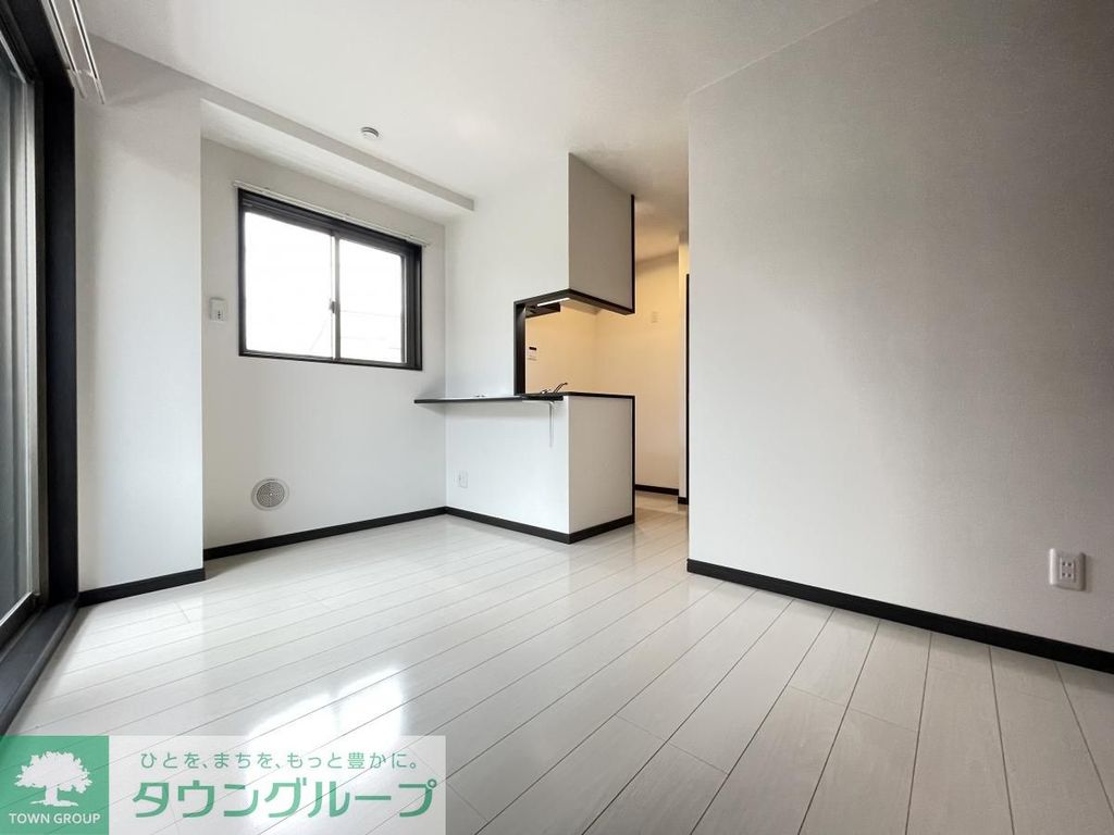 居室・リビング　お部屋探しはタウンハウジング稲毛店まで！ＴＥＬ：043-…