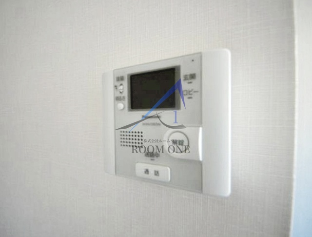 セキュリティ　モニター付きインターホンです。