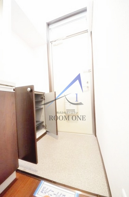 玄関　玄関です。