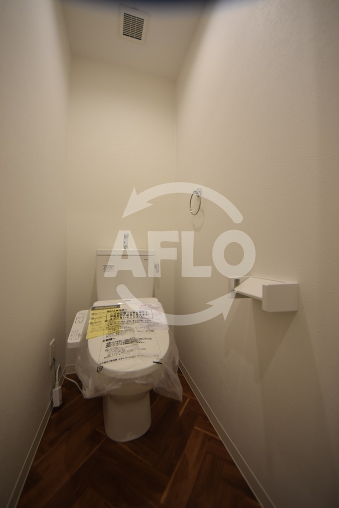 トイレ　グランパシフィック玉出　温水洗浄便座