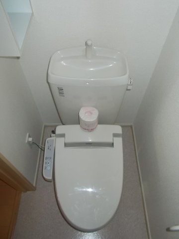 トイレ　トイレ