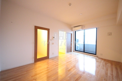 居室・リビング　室内写真は別タイプのものです