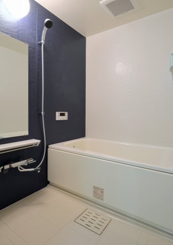 バス・シャワールーム　写真はイメージです。色仕様は現況優先になります。