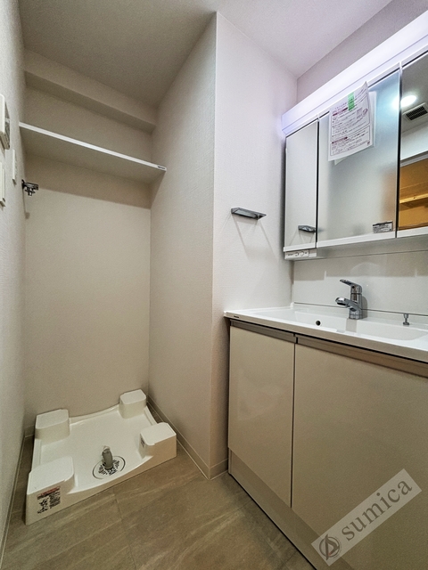 洗面設備　シャンプードレッサー・朝シャンはこちらで♪♪