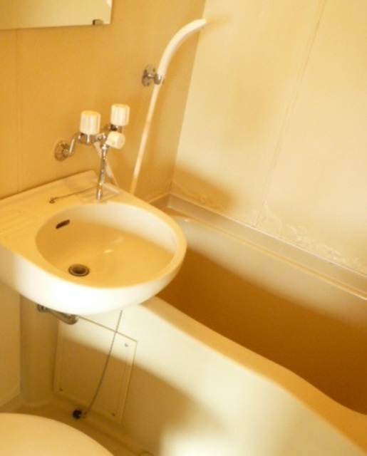 バス・シャワールーム　バスルーム