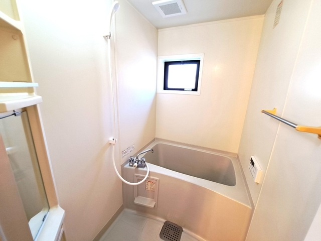 バス・シャワールーム　追い焚き給湯