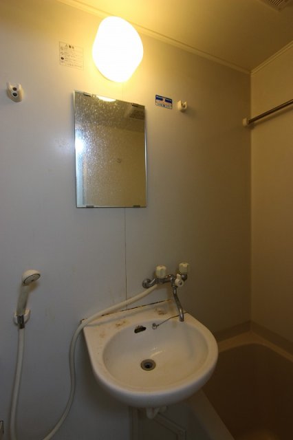 洗面設備　同物件別号室