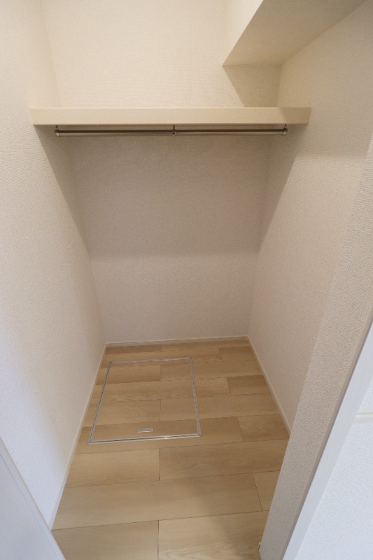 収納　図面と現状に相違がある場合には現状を優先