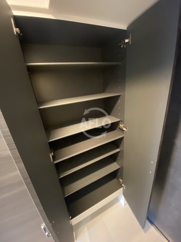 収納　ファーストフィオーレ大阪城イースト　シューズボックス