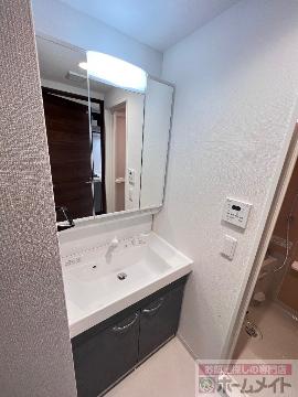 洗面設備　洗髪洗面化粧台