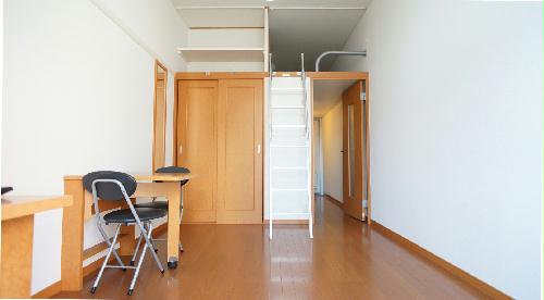 居室・リビング　お部屋により設備変更の可能性あり