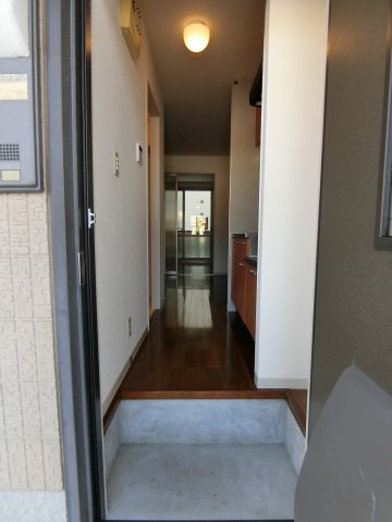 玄関　103の写真（間取同タイプ：イメージ）