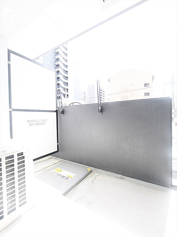 バルコニー　バルコニー