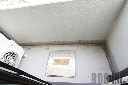 バルコニー　写真は反転のお部屋です