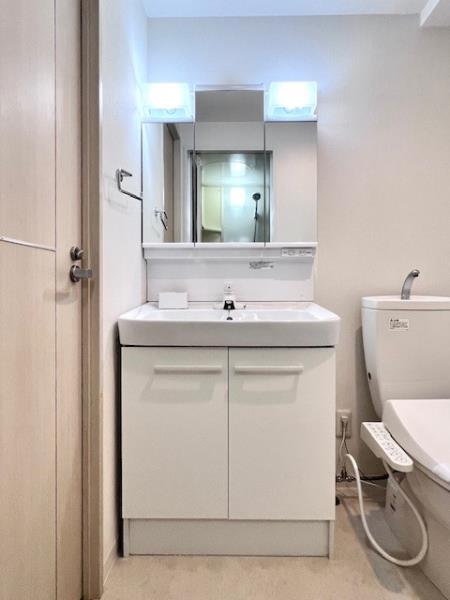 洗面設備　洗面所です