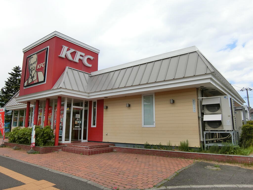 飲食店　ケンタッキーフライドチキン恵み野店（飲食店）まで977m