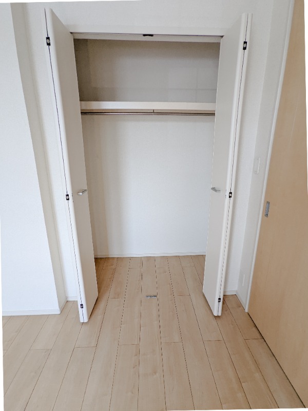 収納　図面と現状に相違がある場合には現状を優先