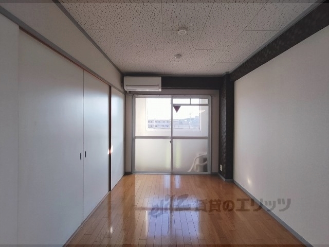 居室・リビング　居室