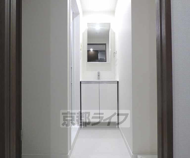 洗面設備　洗面台です。