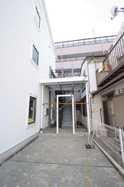 エントランス　★見学希望等はタウンハウジング中央林間店までお気軽に♪★