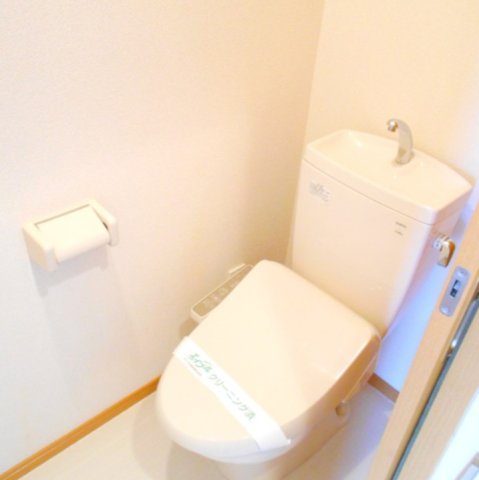 トイレ　※別部屋参考写真