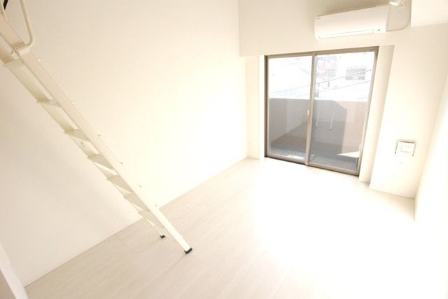 居室・リビング　★居室★※参考写真※