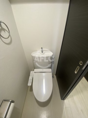 トイレ　フォレストグレイス深江橋II　トイレ