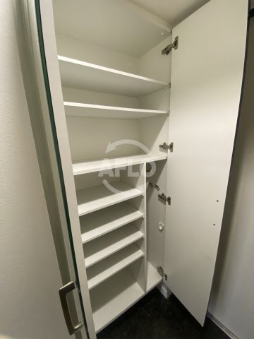 収納　フォレストグレイス深江橋II　シューズボックス