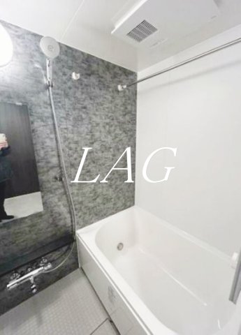 バス・シャワールーム　お風呂です。