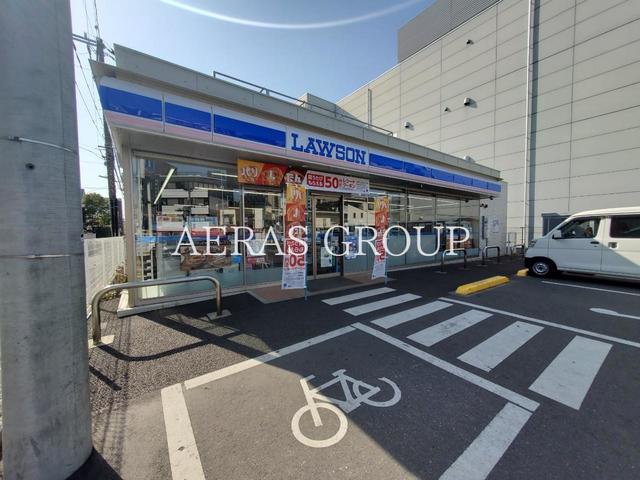 コンビニ　ローソン さいたま上落合八丁目店（コンビニ）まで141m