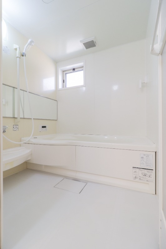 バス・シャワールーム　図面と現状に相違がある場合には現状を優先