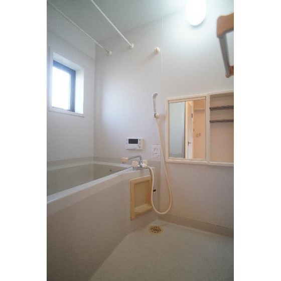 バス・シャワールーム　追い焚き付き