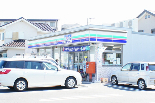 コンビニ　ローソン+スリーエフ 平塚広川店（コンビニ）まで214m