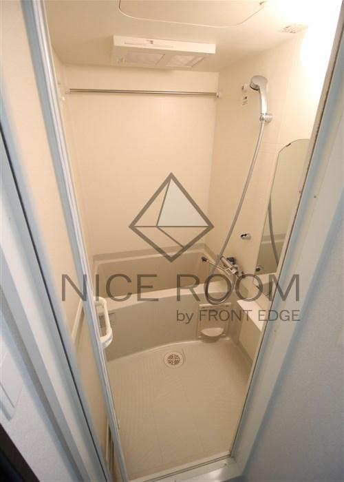 バス・シャワールーム　ララプレイス梅田西イルミナーレ　お風呂