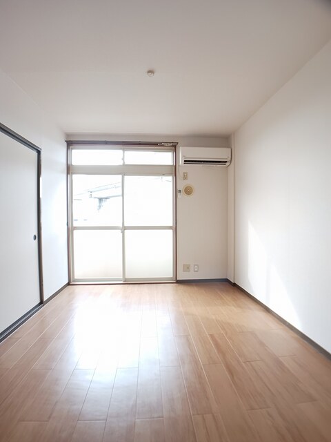 居室・リビング　居室・リビング