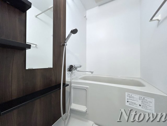 バス・シャワールーム　日々の疲れを癒すお風呂付です