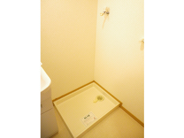 その他設備　洗濯機置場（105）