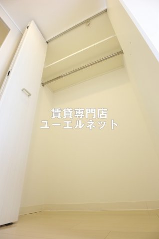 収納　クローゼット付きでお部屋もスッキリ♪