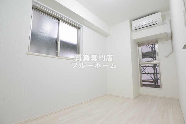 その他部屋・スペース　5.5帖のゆったりとした洋室！