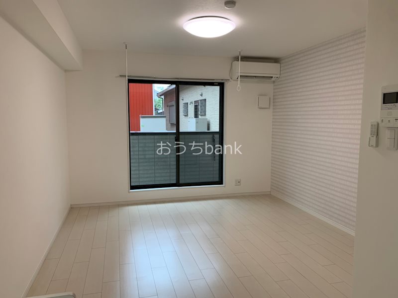 その他部屋・スペース　広々とした洋室で、とても過ごしやすいです